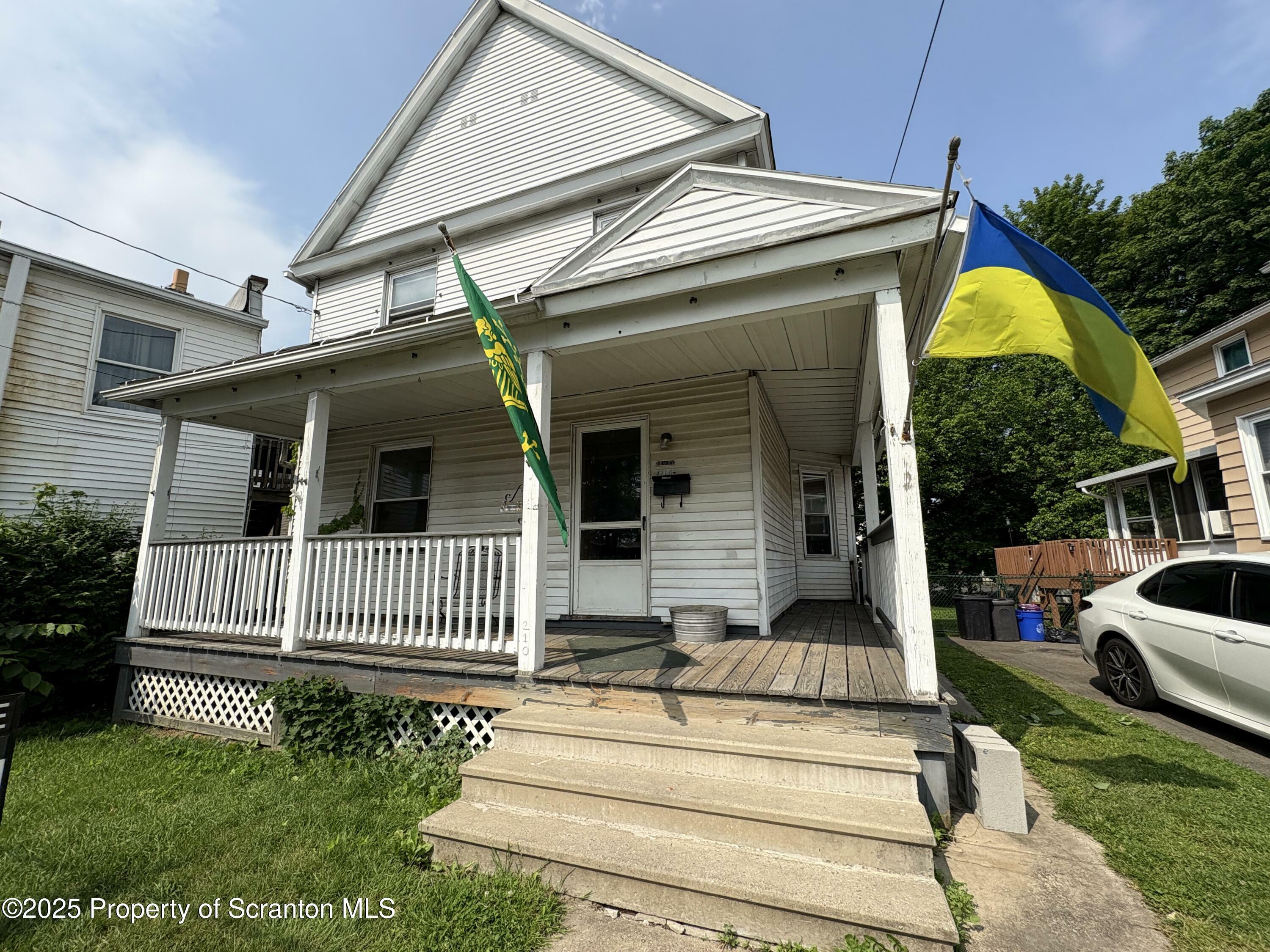 210 School Street  Scranton PA 18508 photo
