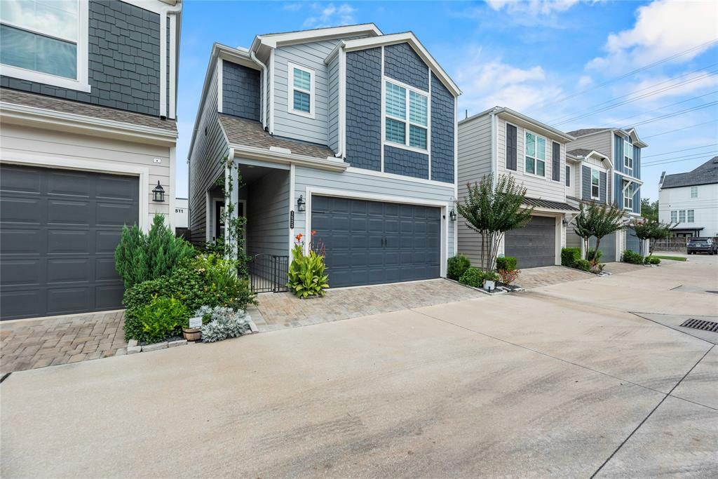 1523 Canter Bayou Way  Houston TX 77043 photo