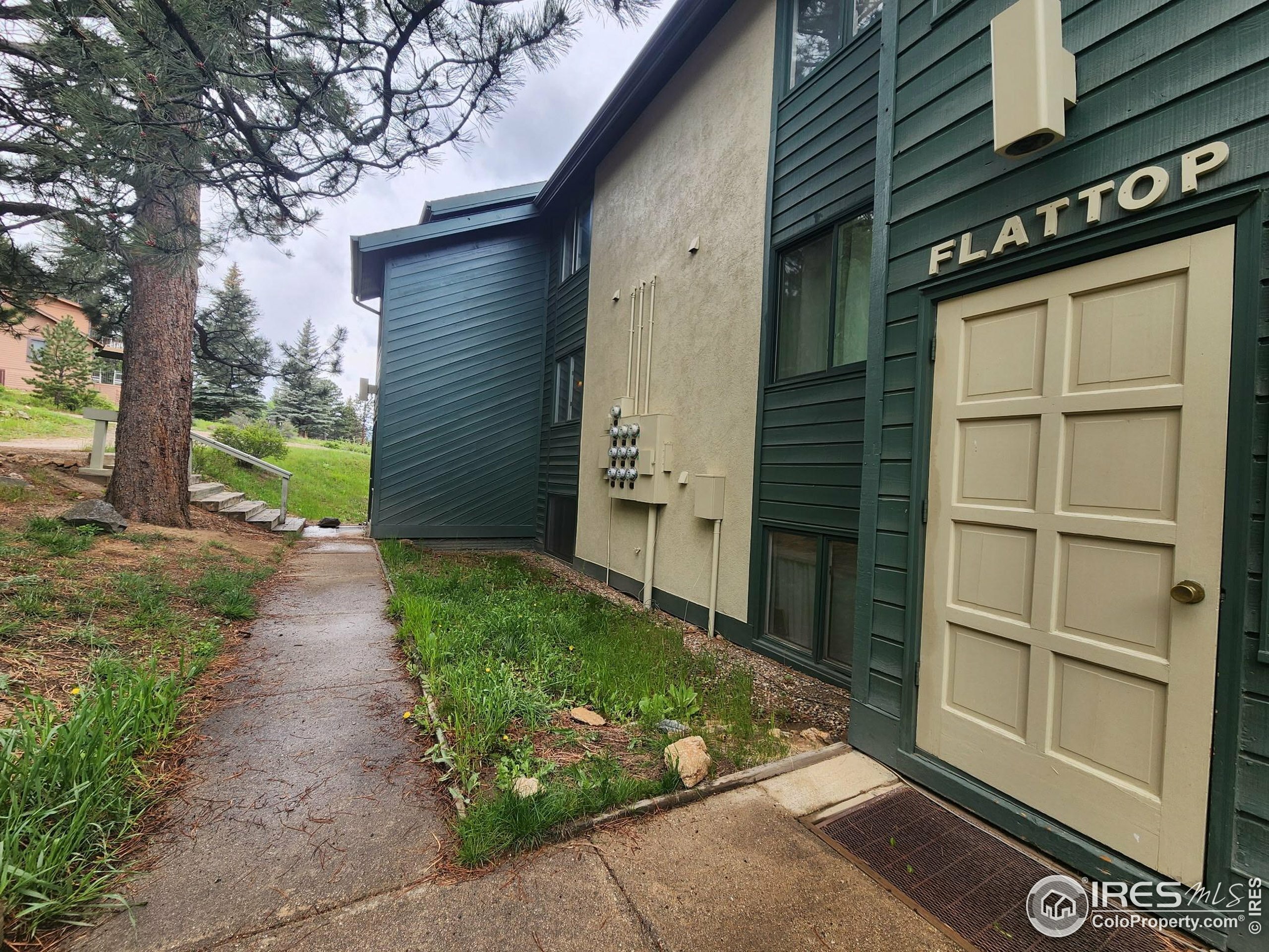 Property Photo: 200 Riverside Dr 1 CO 80517