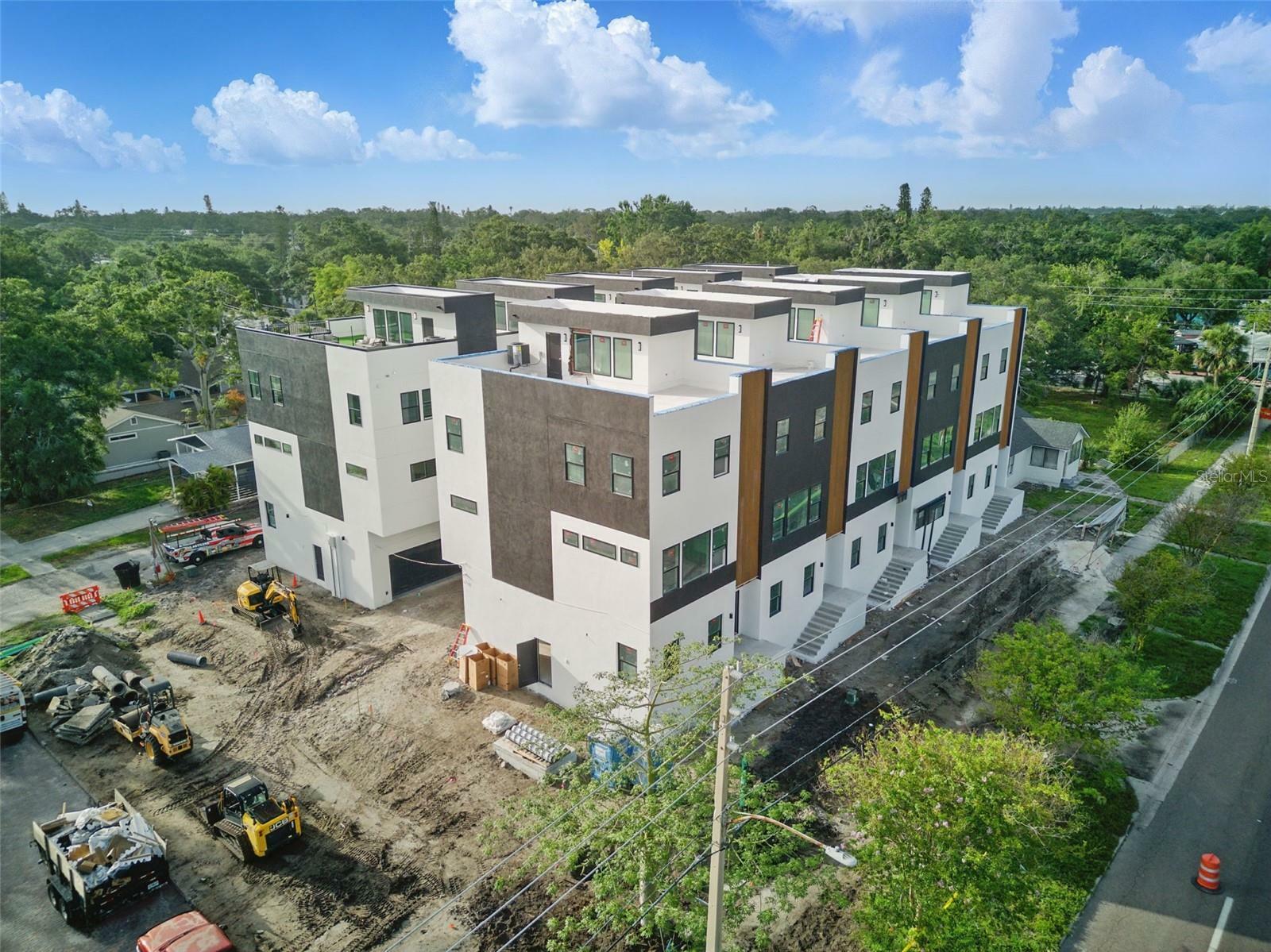 Property Photo: 2120 4th Street S FL 33705