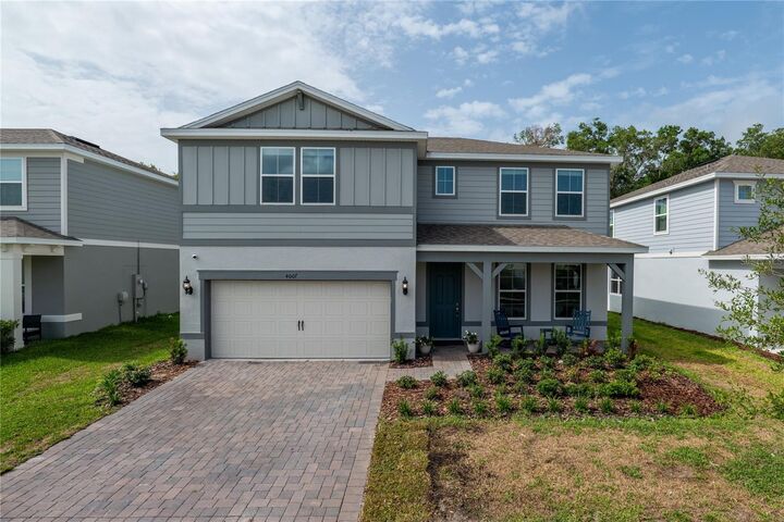 Property Photo:  4007 Meandering Bay Drive  FL 32712 