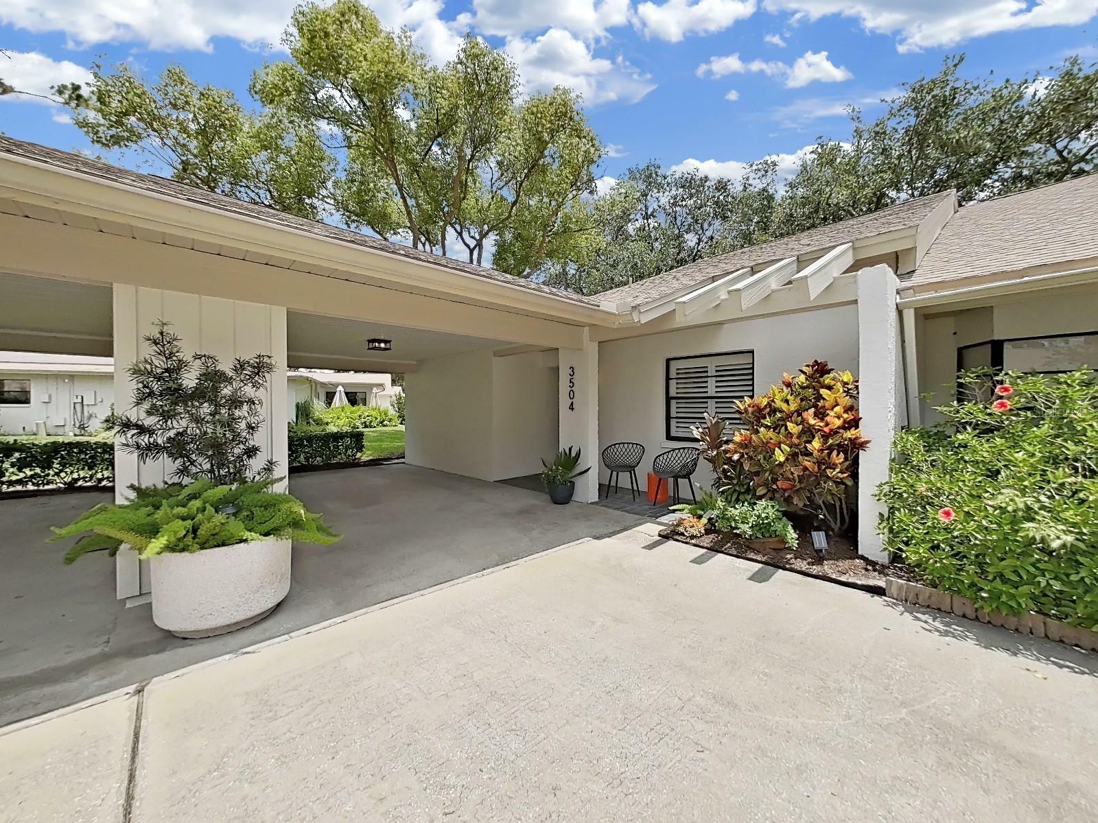 Property Photo: 3504 Wedge Way FL 34655