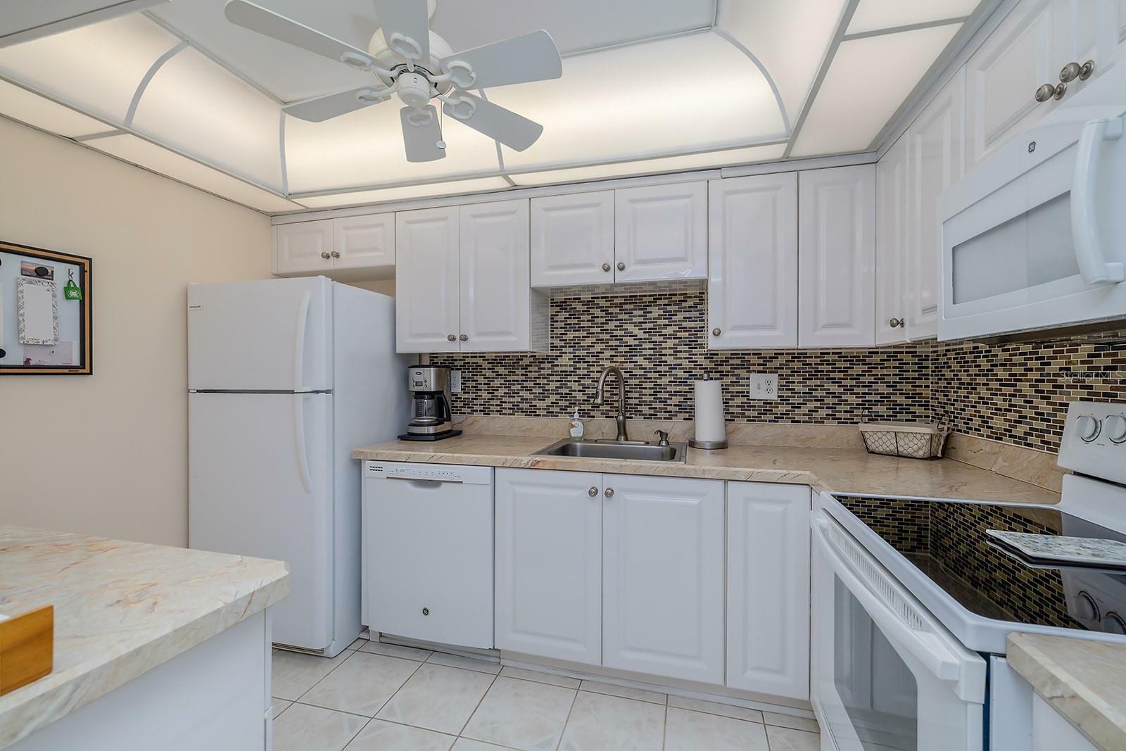 Property Photo: 2800 N Atlantic Avenue 1716 FL 32118