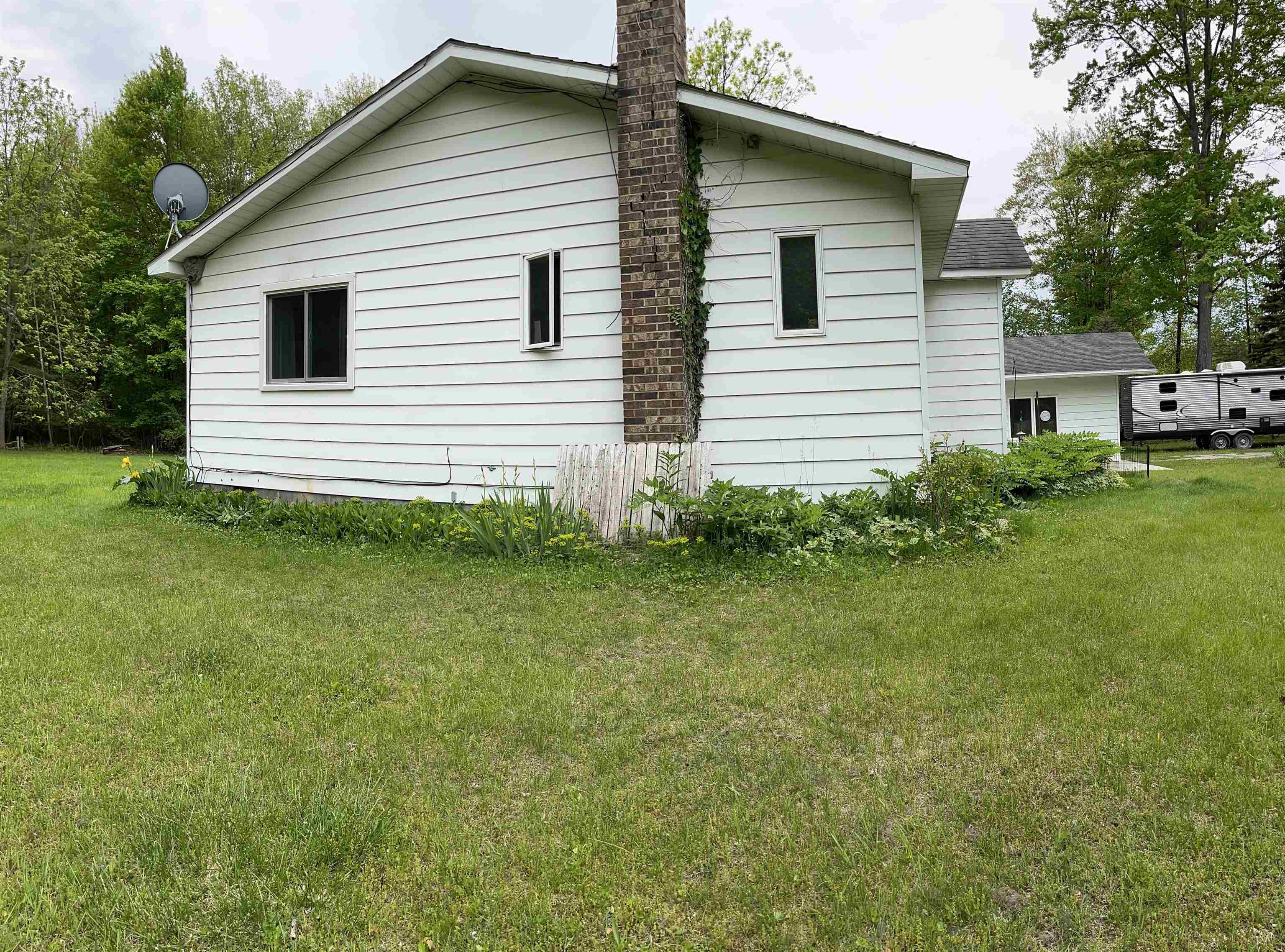 Property Photo: 3425 Palmer Road MI 48658