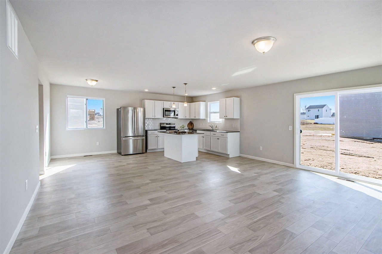 Property Photo: 608 Arizona Boulevard MI 49093