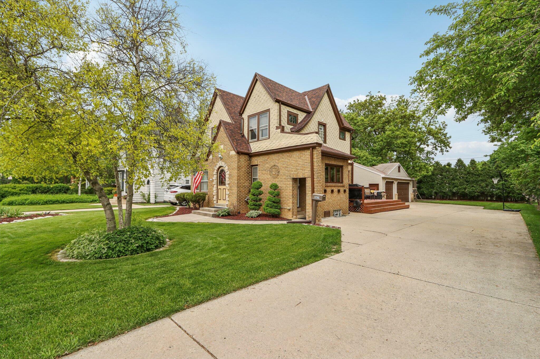 Property Photo:  3674 S 56th St  WI 53220 