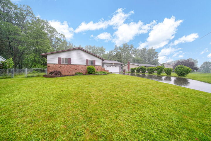4109 Spring Arbor Road  Jackson MI 49201 photo