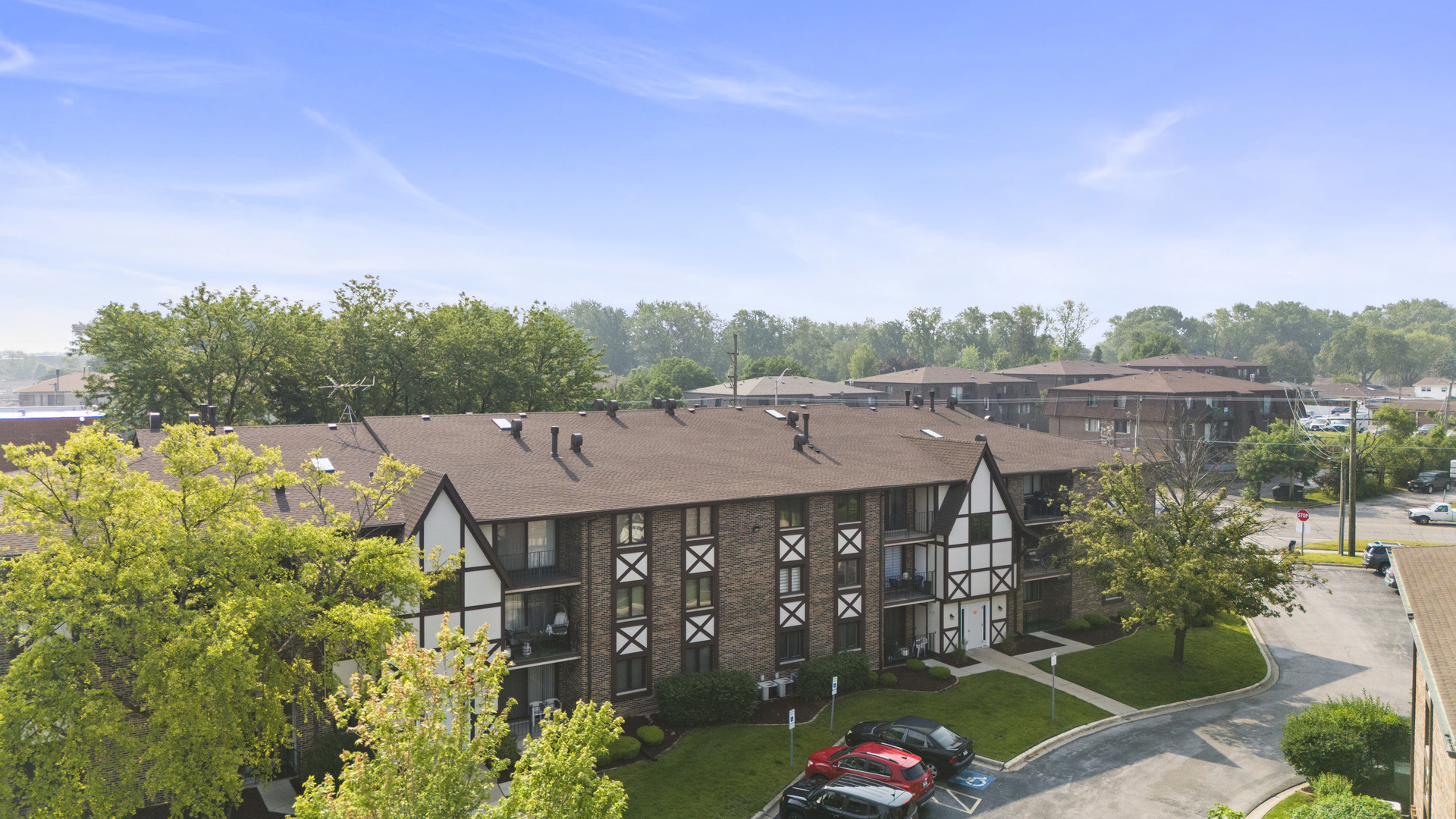 Property Photo: 10504 Ridge Cove Drive 12D IL 60415