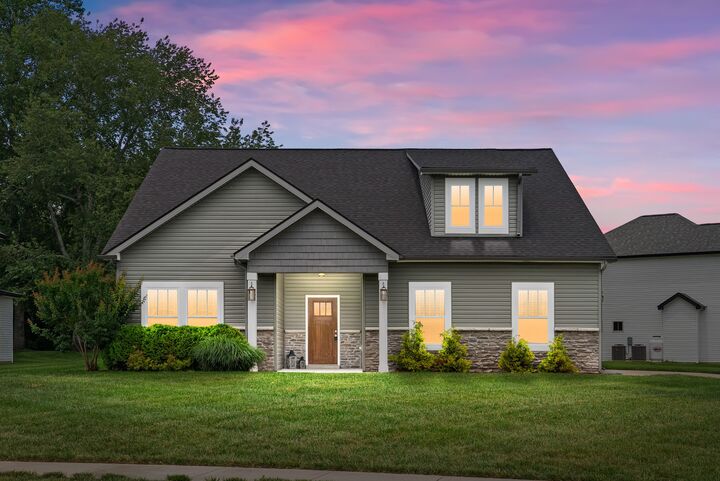 Property Photo:  198 Crusaw Dr  TN 37043 