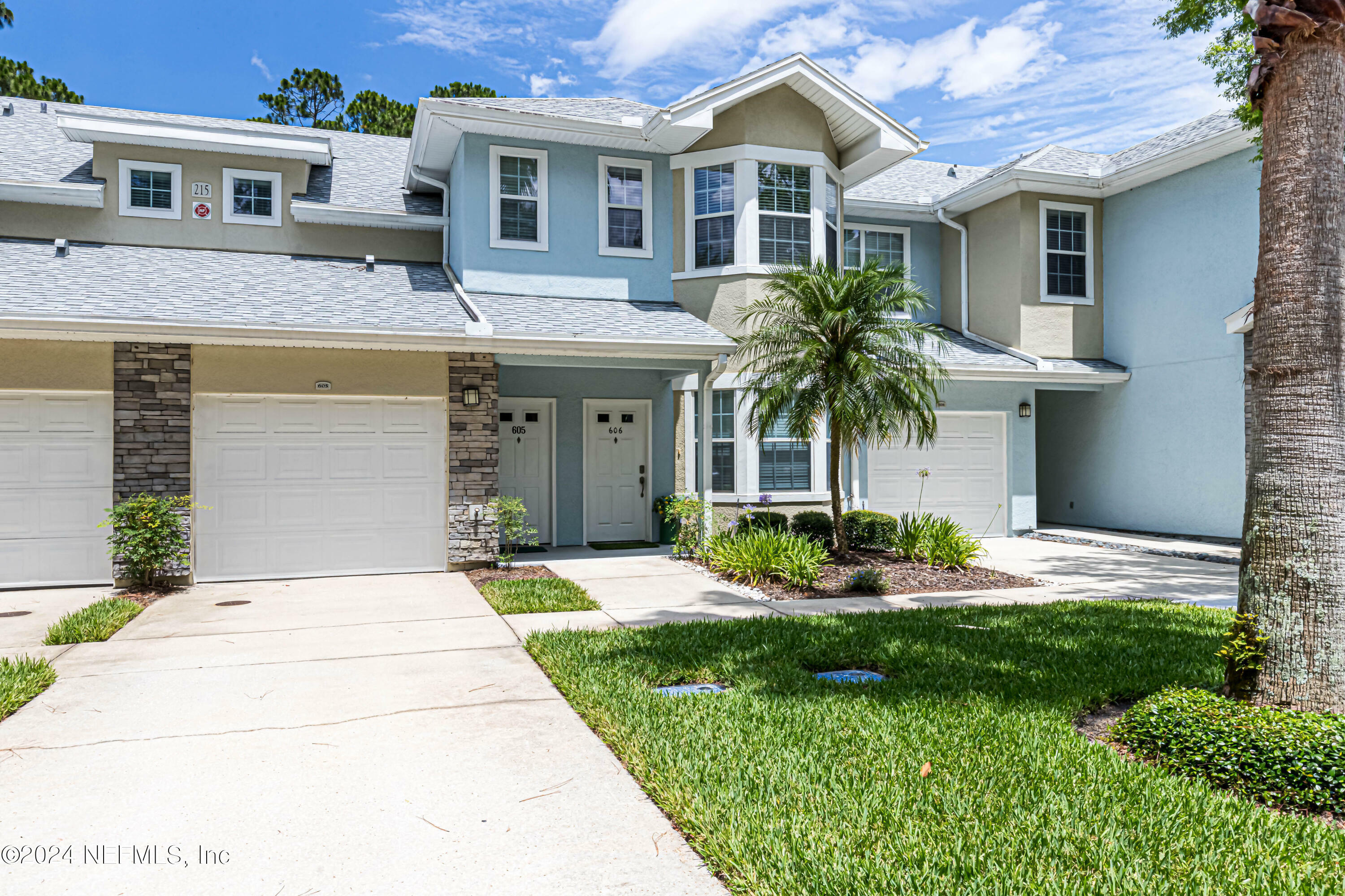 Property Photo: 215 Bayberry Circle 605 FL 32086