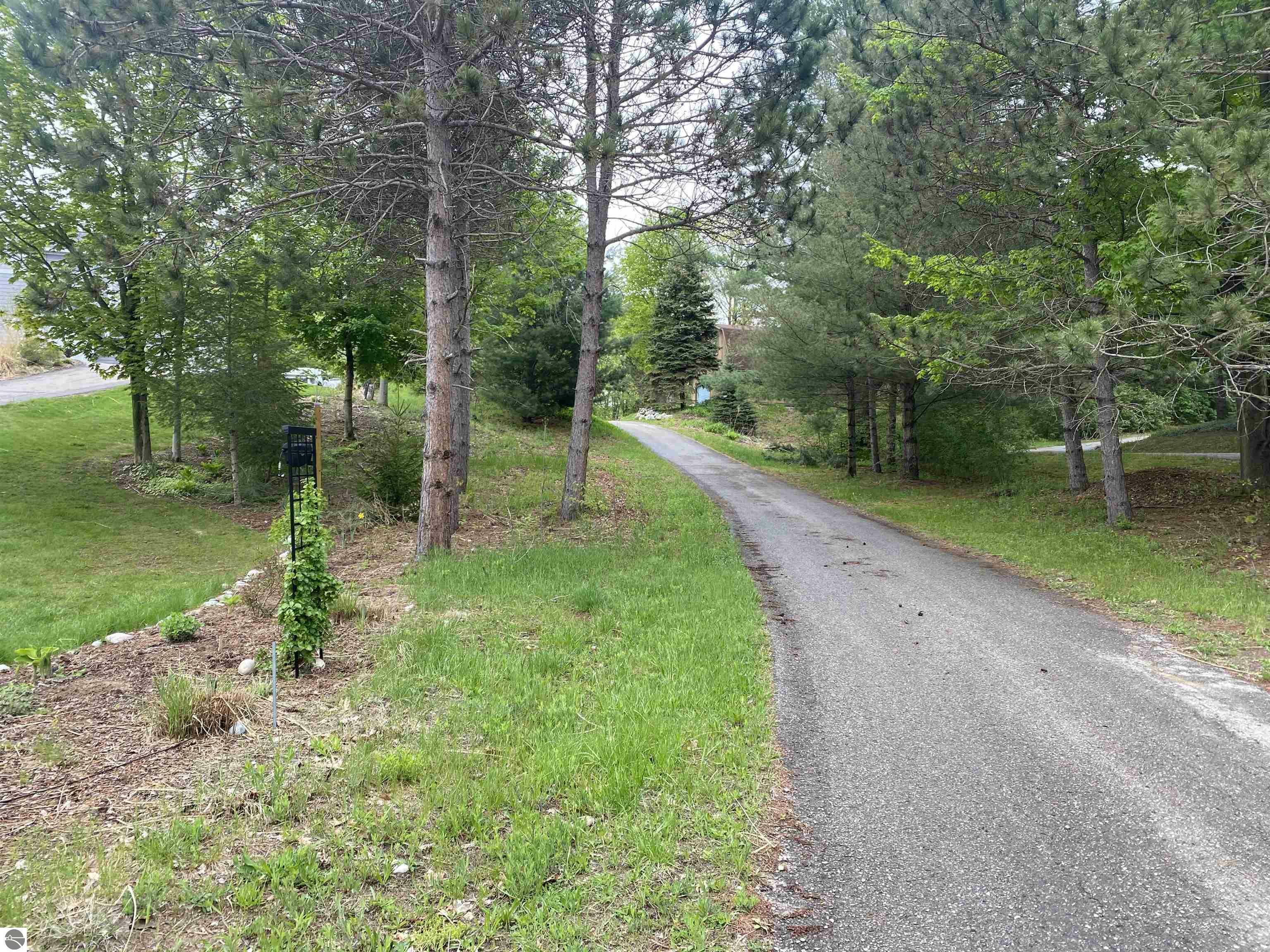 Property Photo: 1345 Lin Dale Drive MI 49686