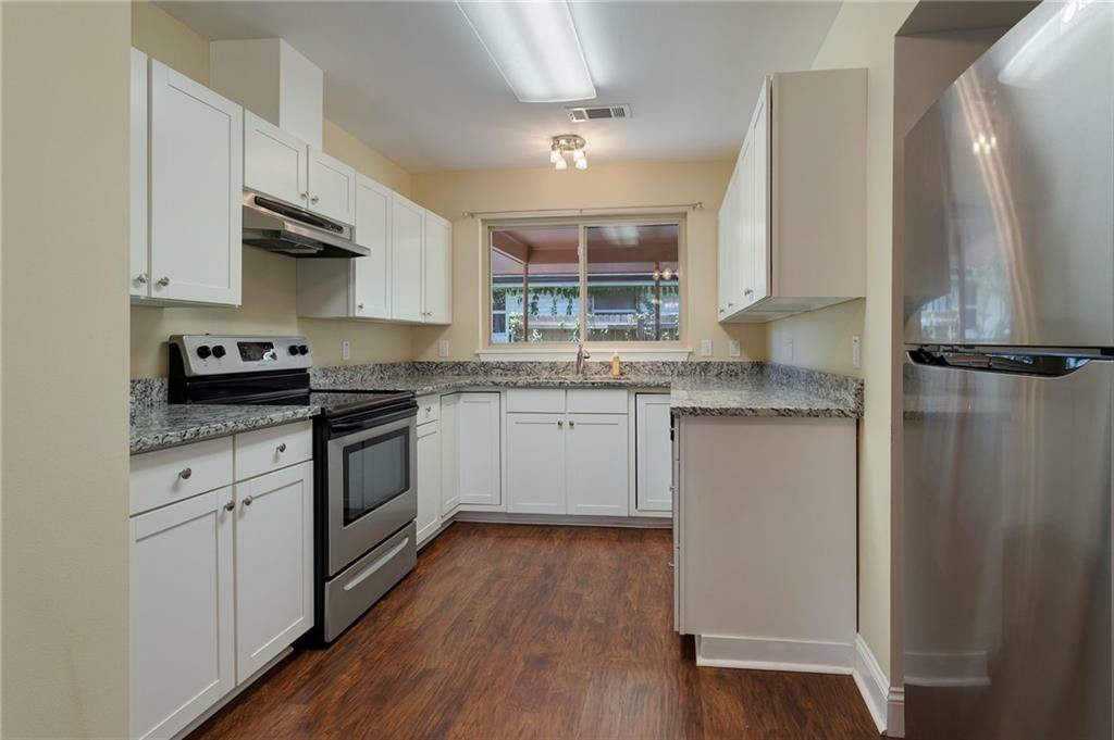 Property Photo: 472 Cumberland Drive LA 70458