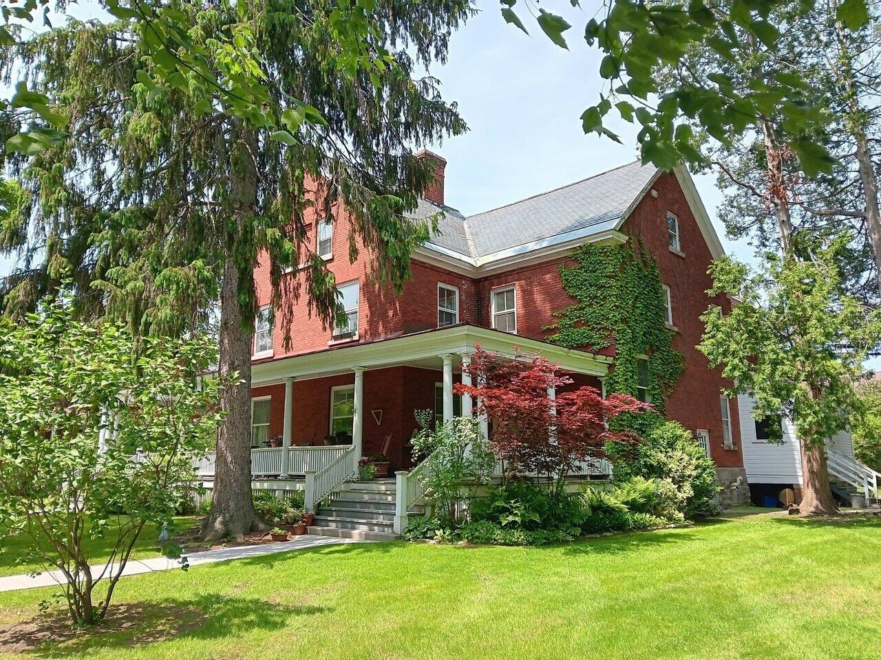406 Dalton Drive  Colchester VT 05446 photo