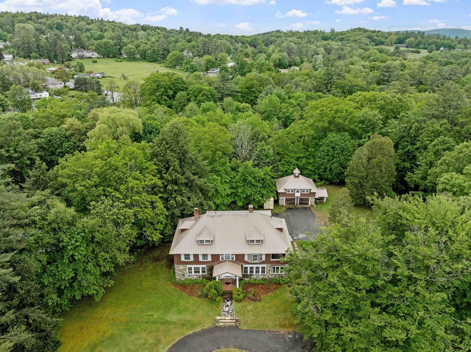 Property Photo: 1 Foster Place NH 03743