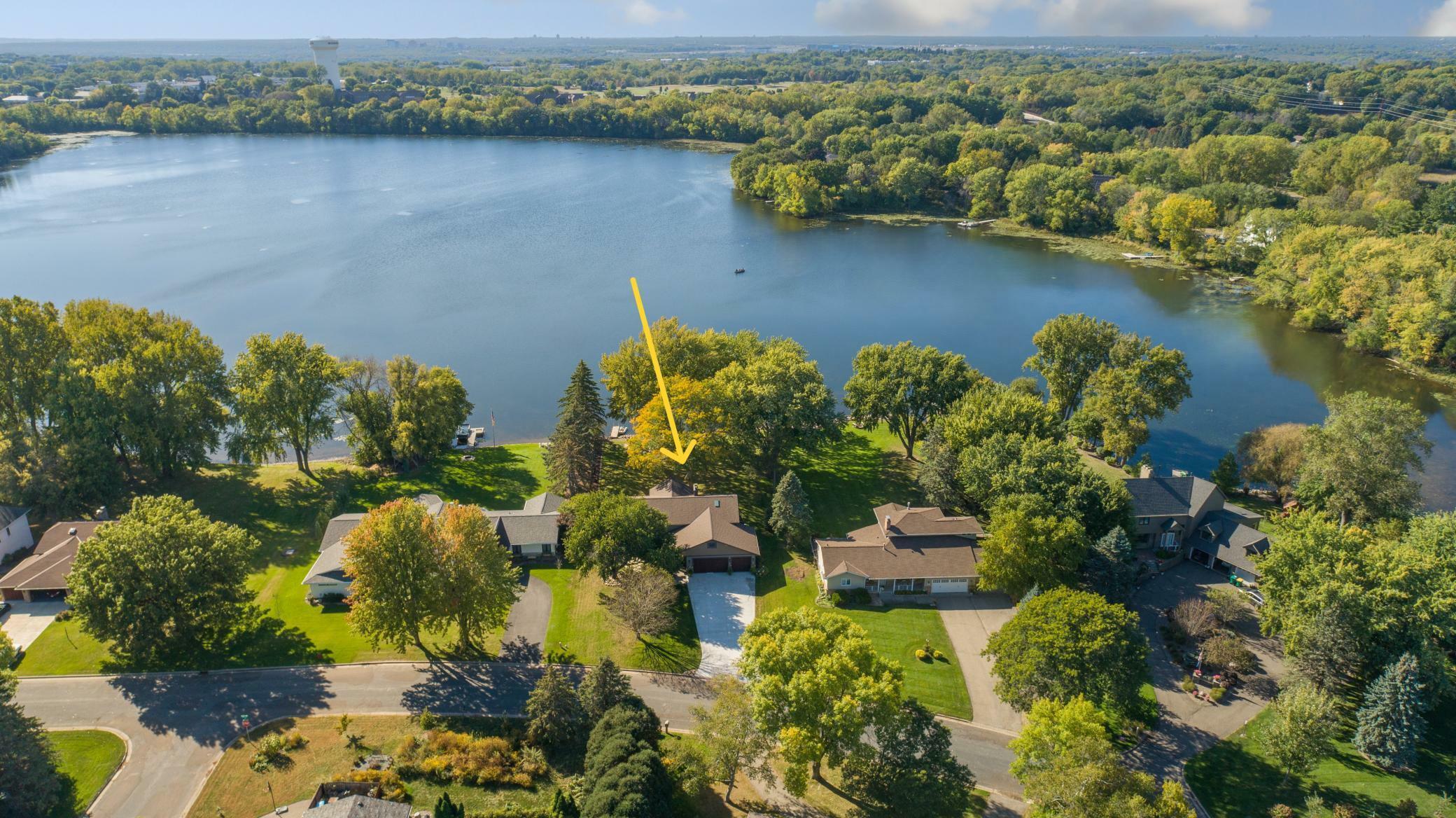 2311 Swan Drive  Mendota Heights MN 55120 photo