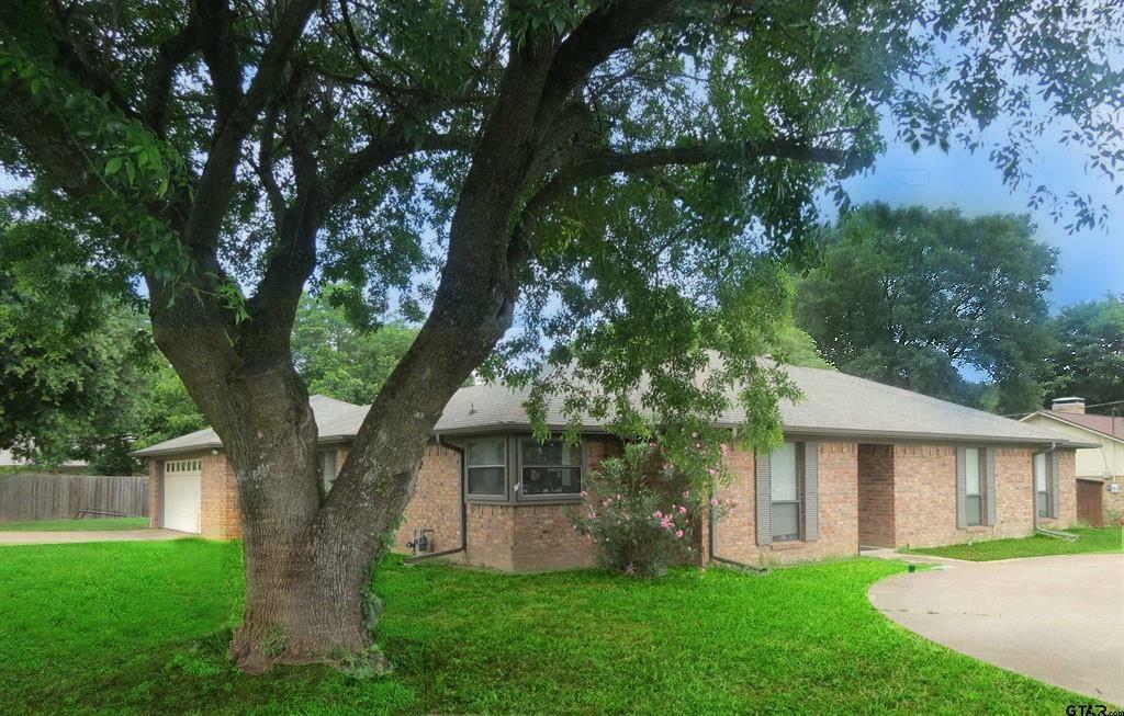 Property Photo: 1418 Kenny Drive TX 75773