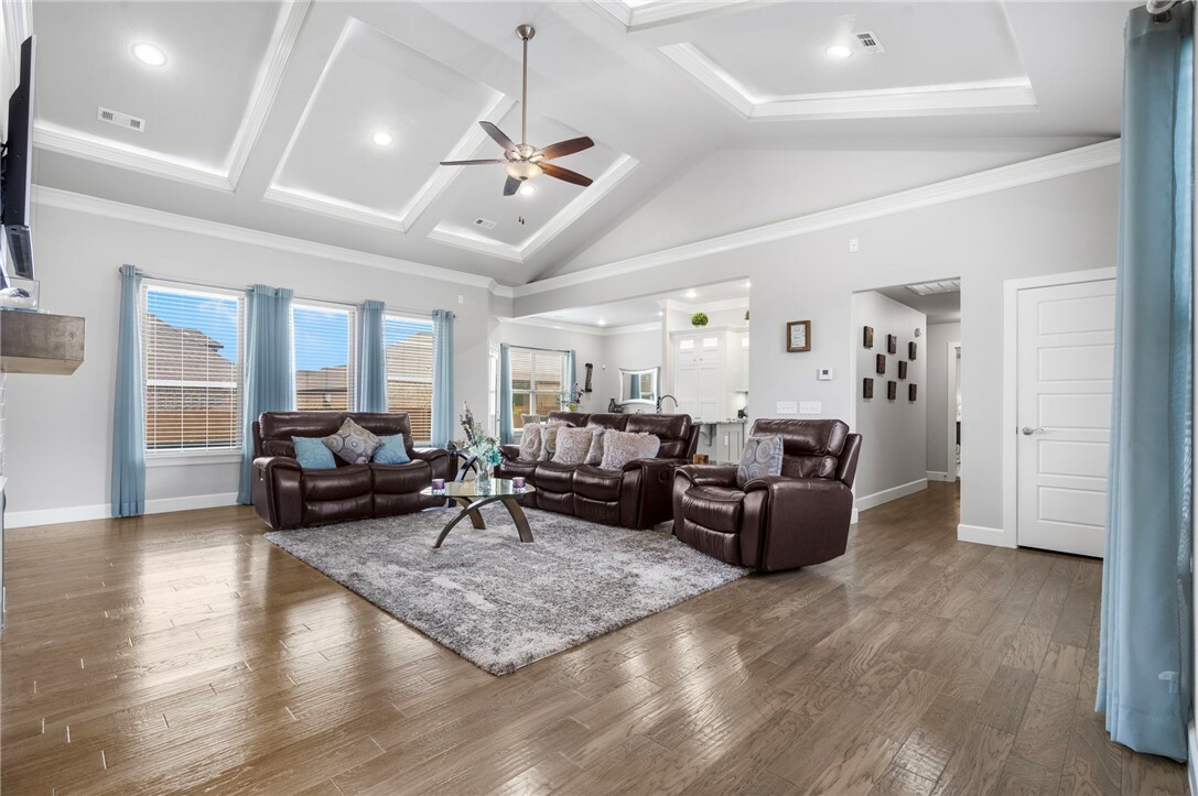 Property Photo:  531 Chaparral Street  AR 72719 