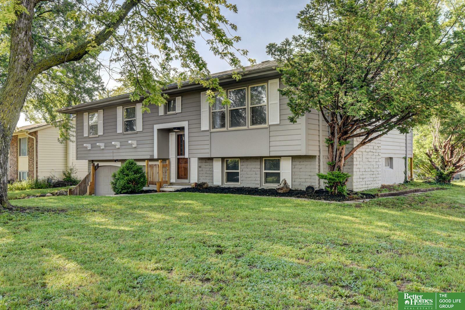 Property Photo:  2213 Twin Ridge Drive  NE 68005 