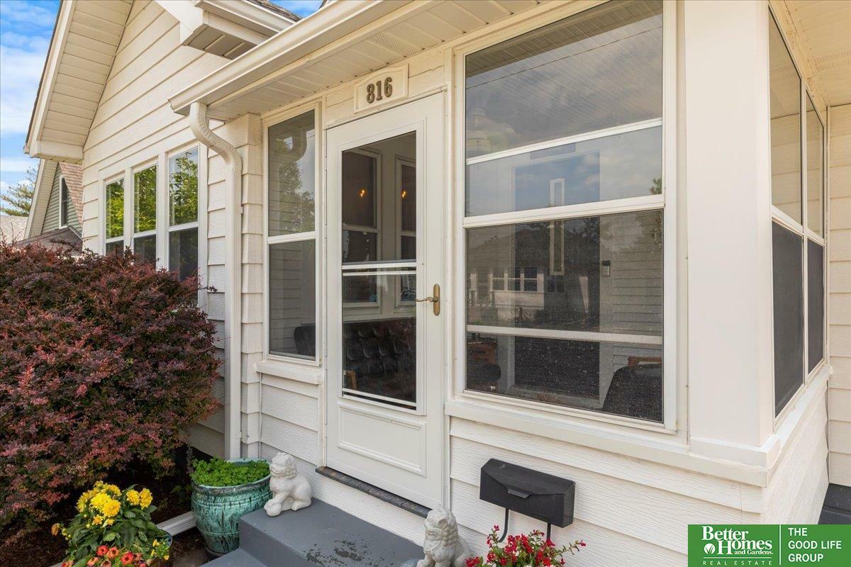 Property Photo:  816 S 49th Street  NE 68106 