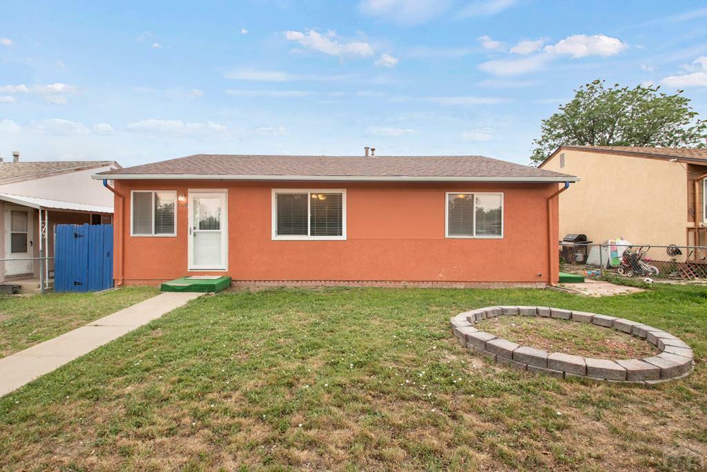 Property Photo: 1926 15th St CO 81001