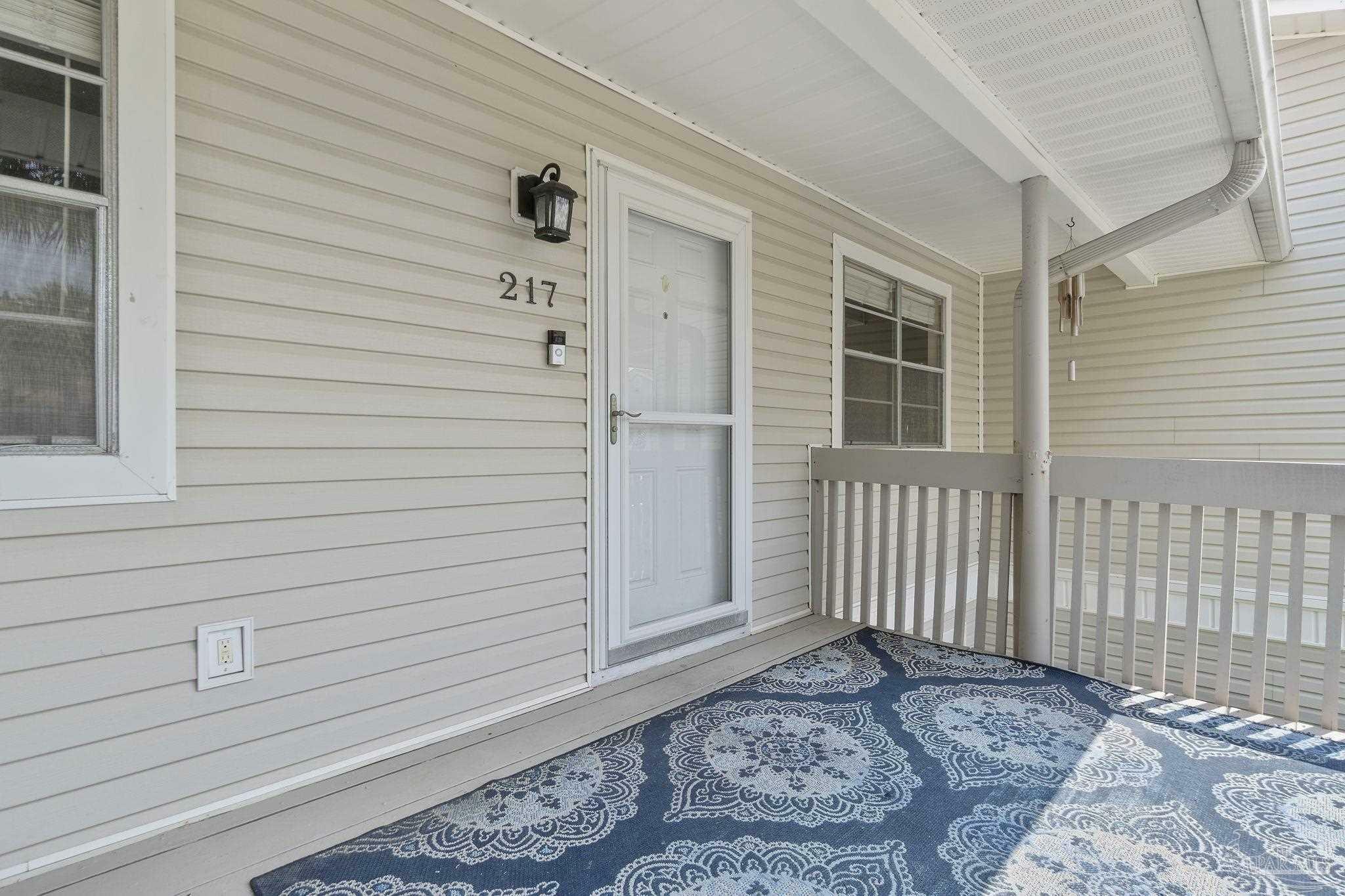 Property Photo: 1100 Shoreline Dr 217 FL 32561