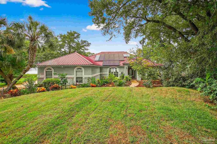 Property Photo:  6622 East Bay Blvd  FL 32563 