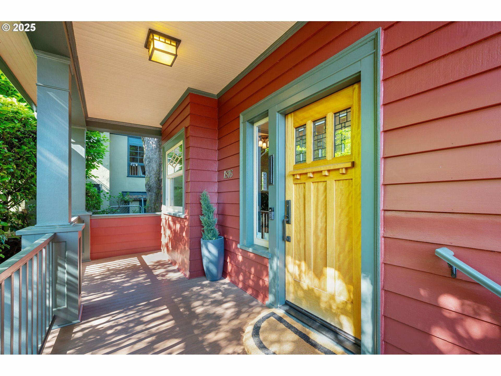 Property Photo: 1816 NE 14th Ave OR 97212