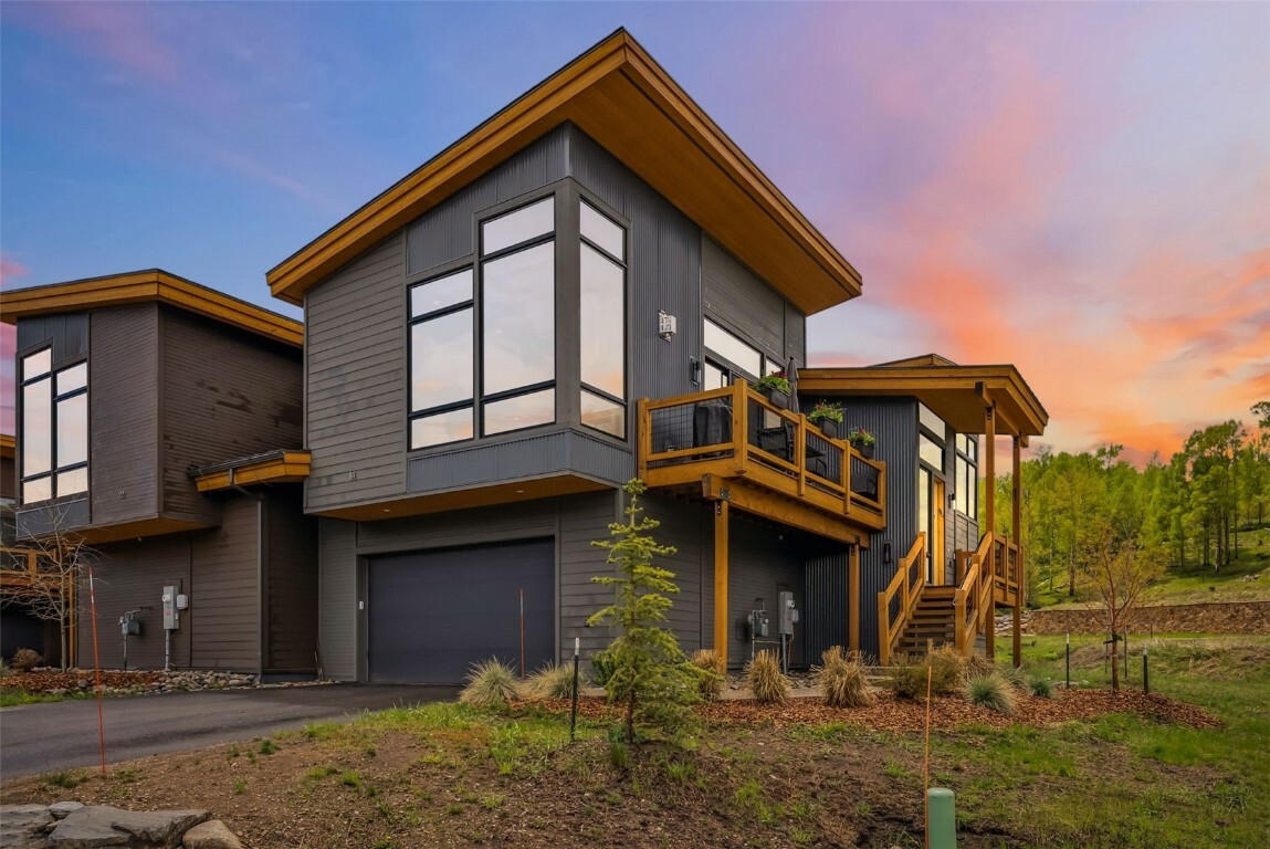 Property Photo:  14 E Baron Way  CO 80498 