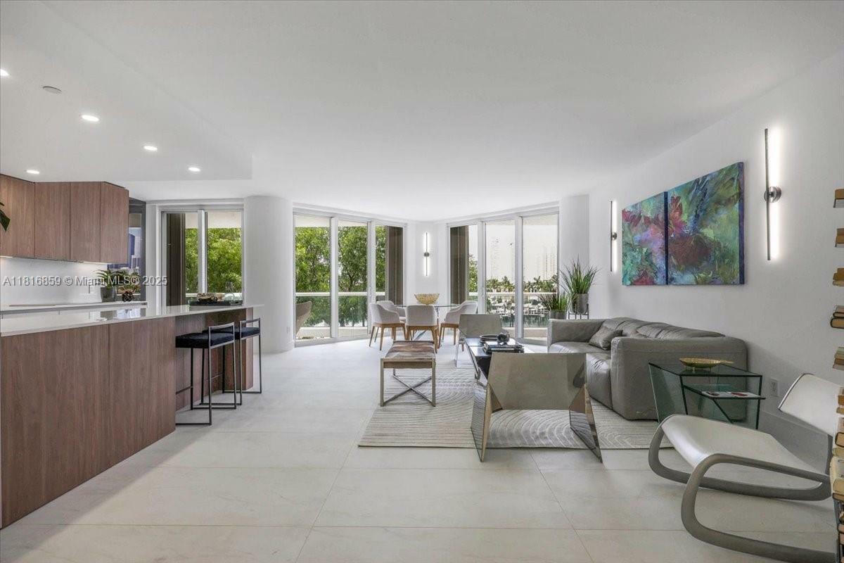 Property Photo: 7000 Island Blvd Ls-304 FL 33160