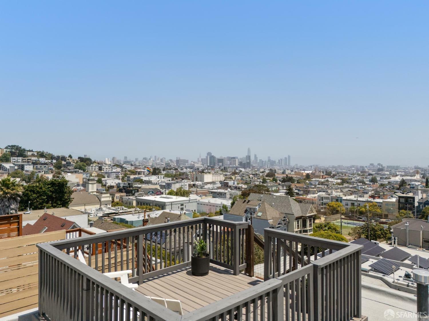 207 Eureka Street  San Francisco CA 94114 photo