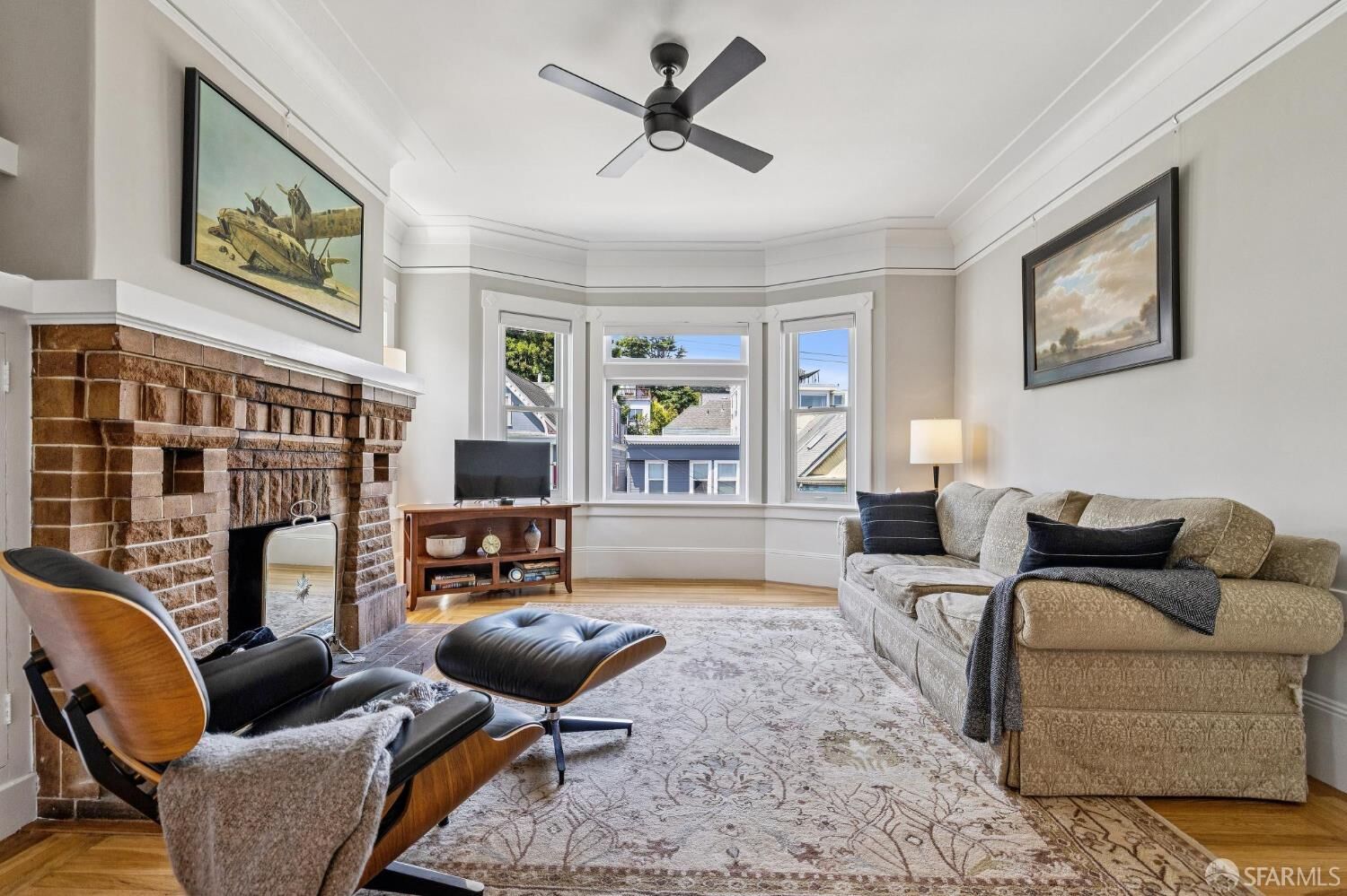 Property Photo:  207 Eureka Street  CA 94114 