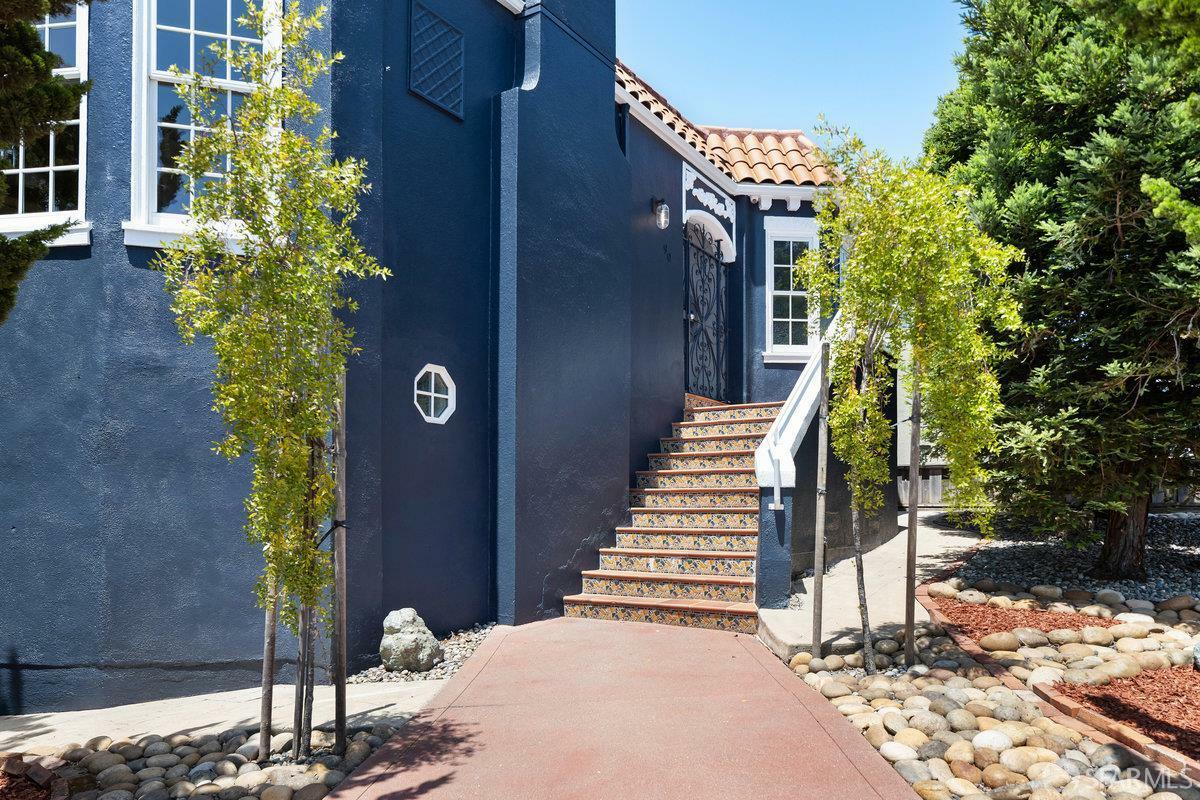 Property Photo: 90 Justin Drive CA 94112