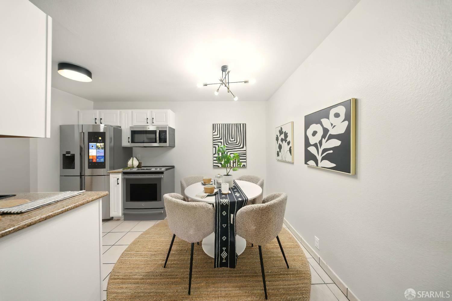 Property Photo: 16006 E 14th Street 101 CA 94578