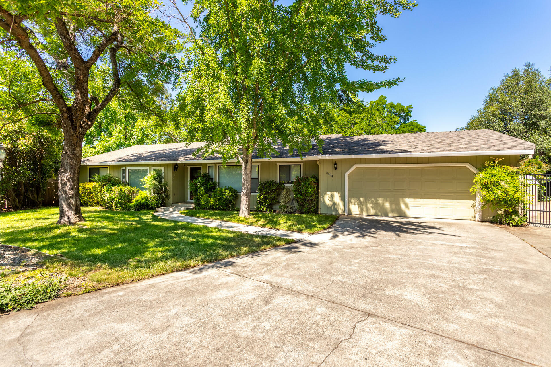 3484 Bello Court  Redding CA 96002 photo
