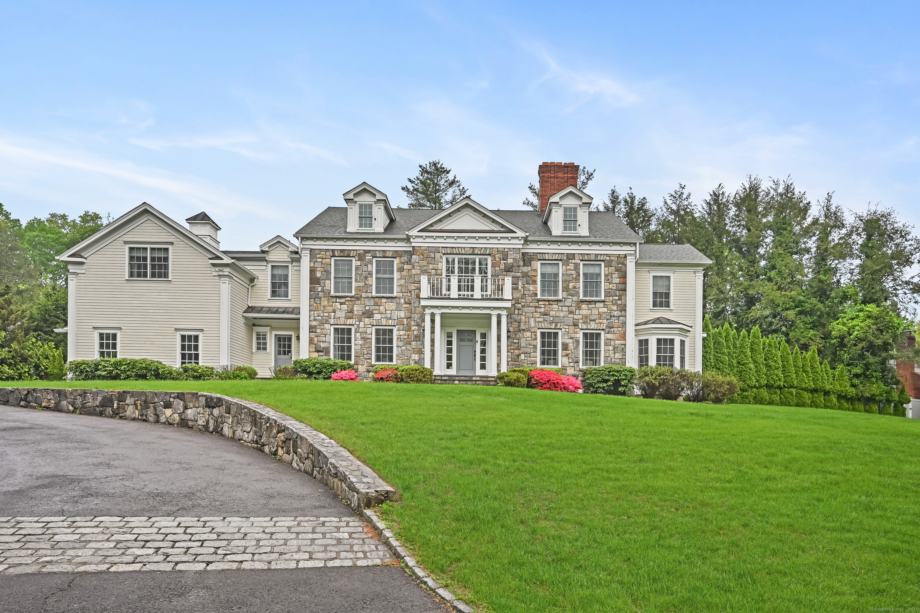 Property Photo: 6 Coachlamp Lane CT 06830