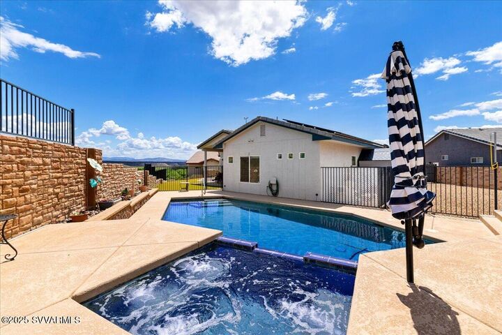 Property Photo:  1580 Whitetail Run  AZ 86326 