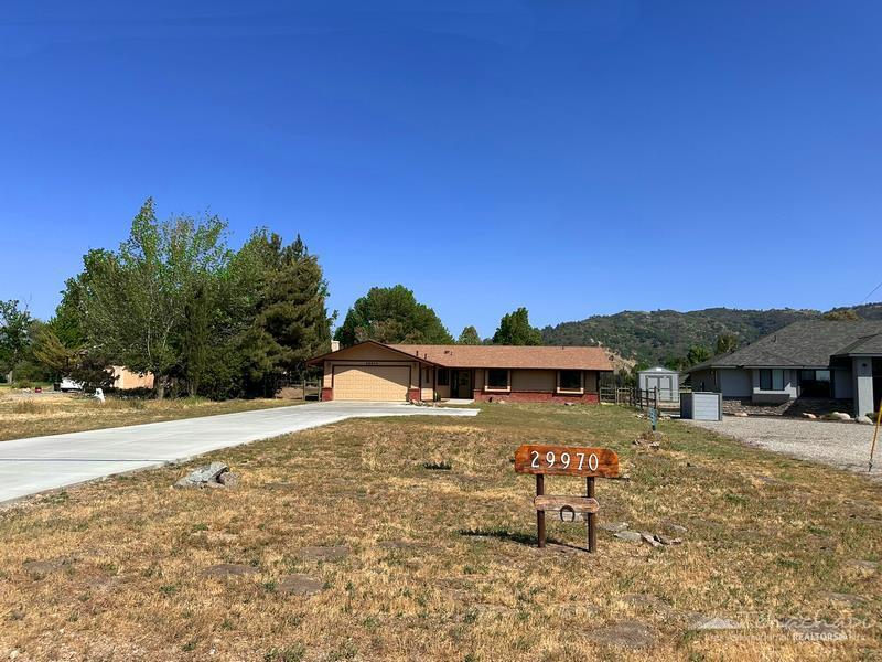 29970 Lower Valley Road  Tehachapi CA 93561 photo