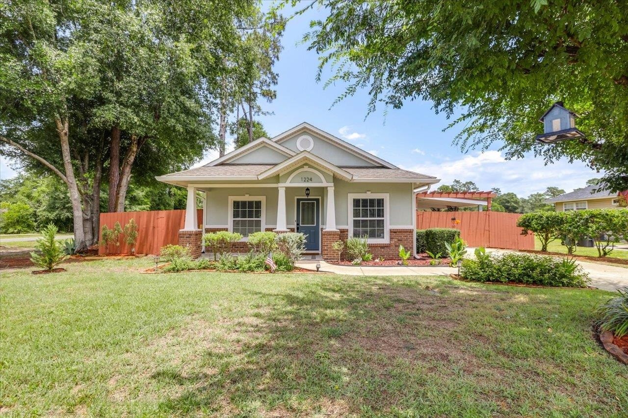 Property Photo: 1224 Athens Court FL 32305