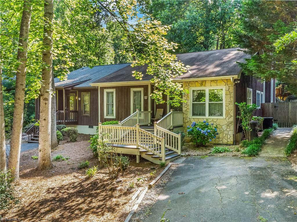 Property Photo: 157 Carrisbrooke Lane NC 27104