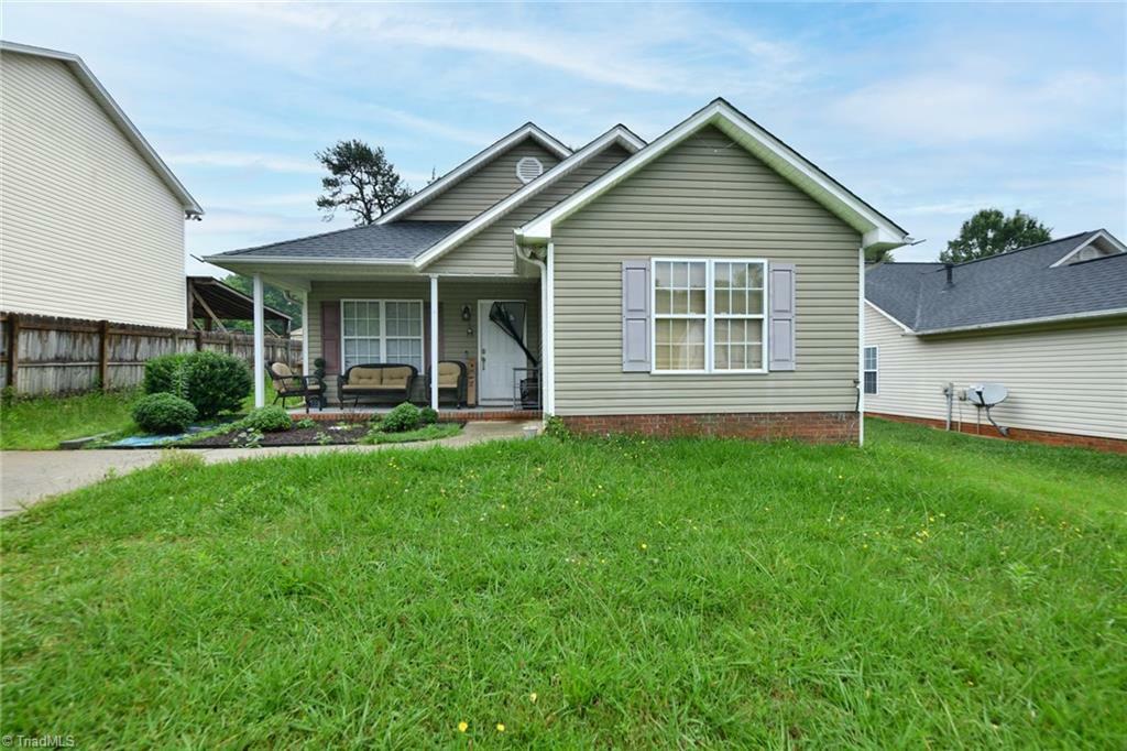 Property Photo: 4003 Martin Avenue NC 27405
