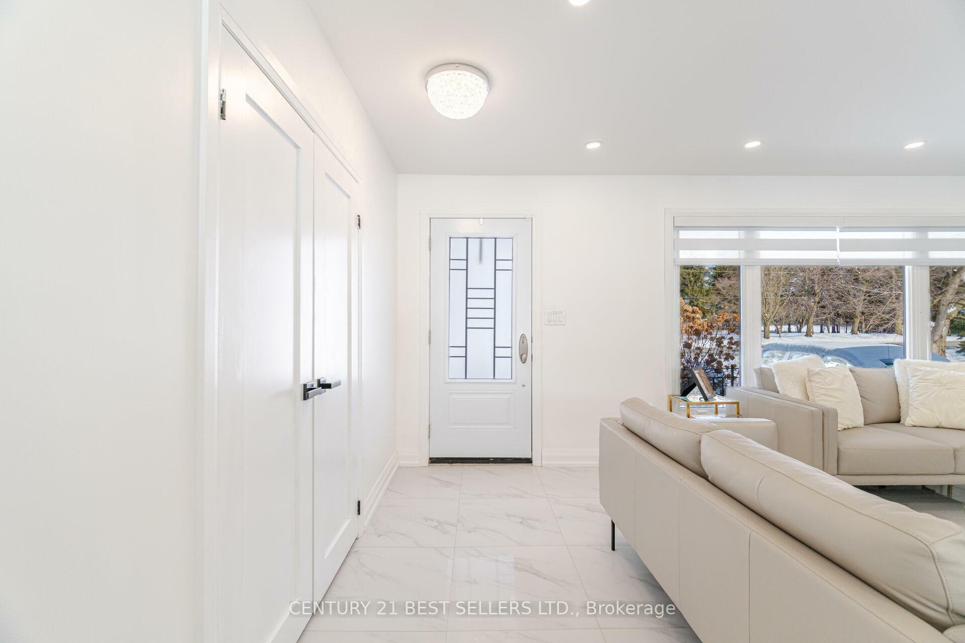 Property Photo:  3446 Governors Road  ON L0R 1T0 
