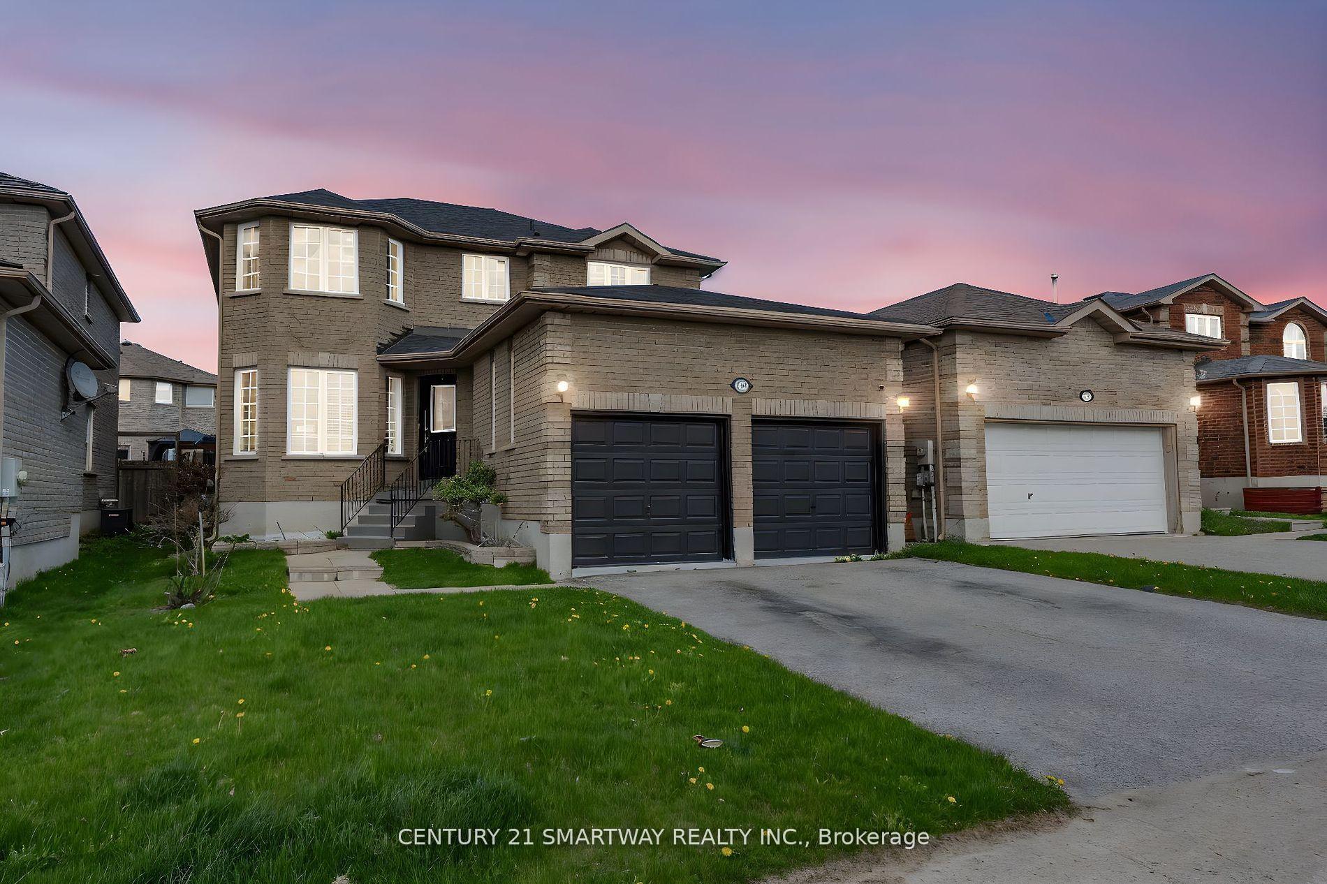 Property Photo:  176 Dean Avenue  ON L4N 0W1 
