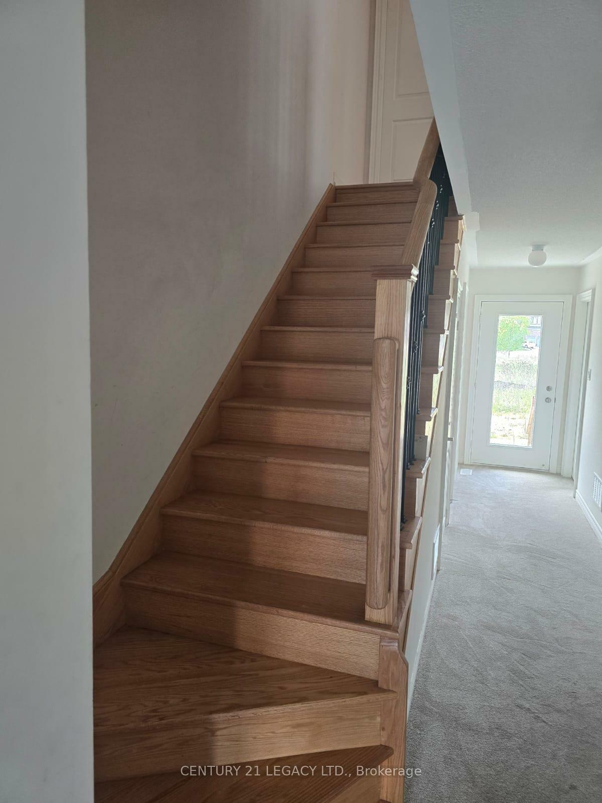Photo de la propriété: 4 Queenpost Drive ON L6X 0B2