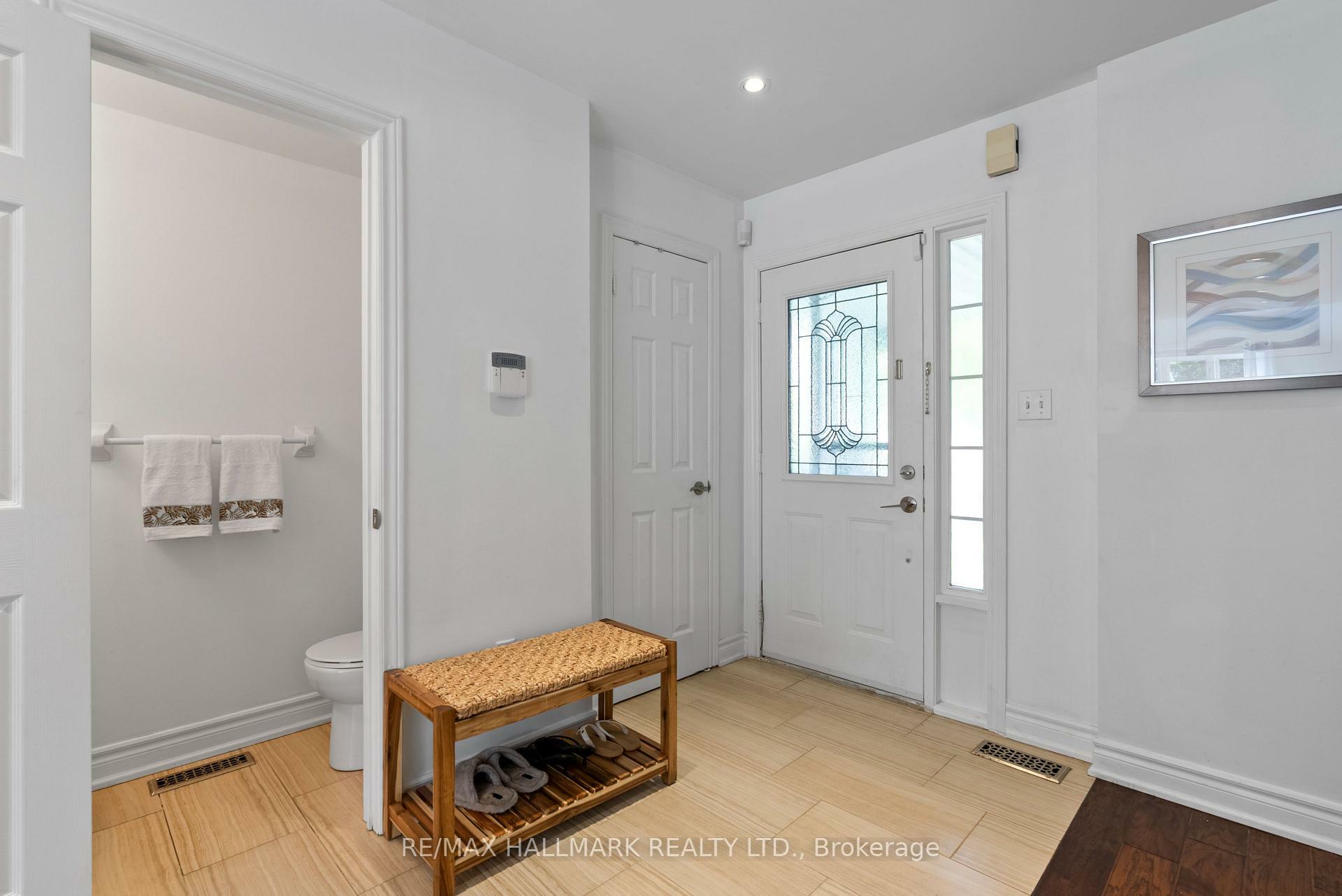 Property Photo: 14 Eastport Drive ON M1C 5G2