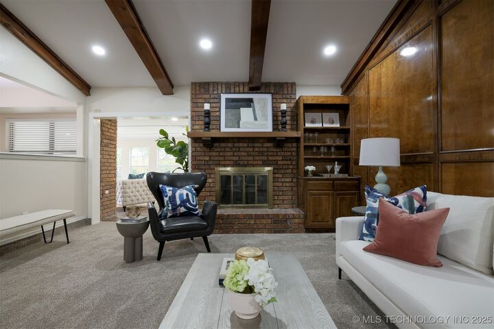 Property Photo:  2604 W Broadway Street  OK 74012 