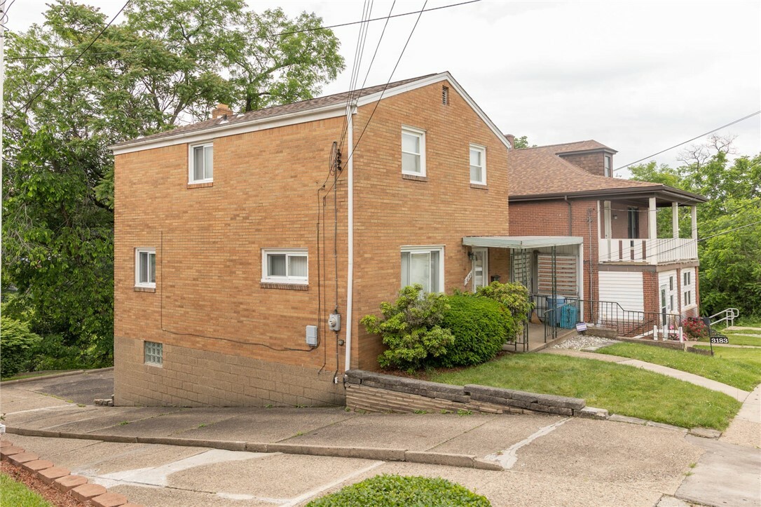 Property Photo: 3183 Glendale Avenue PA 15227