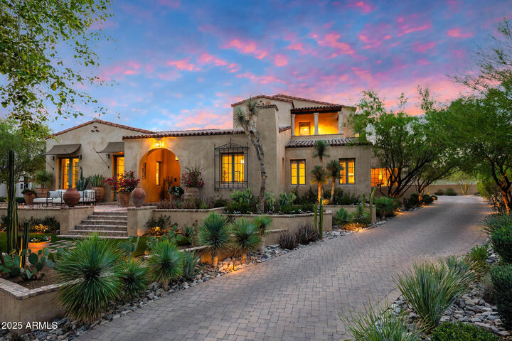Property Photo:  19054 N 97th Place  AZ 85255 