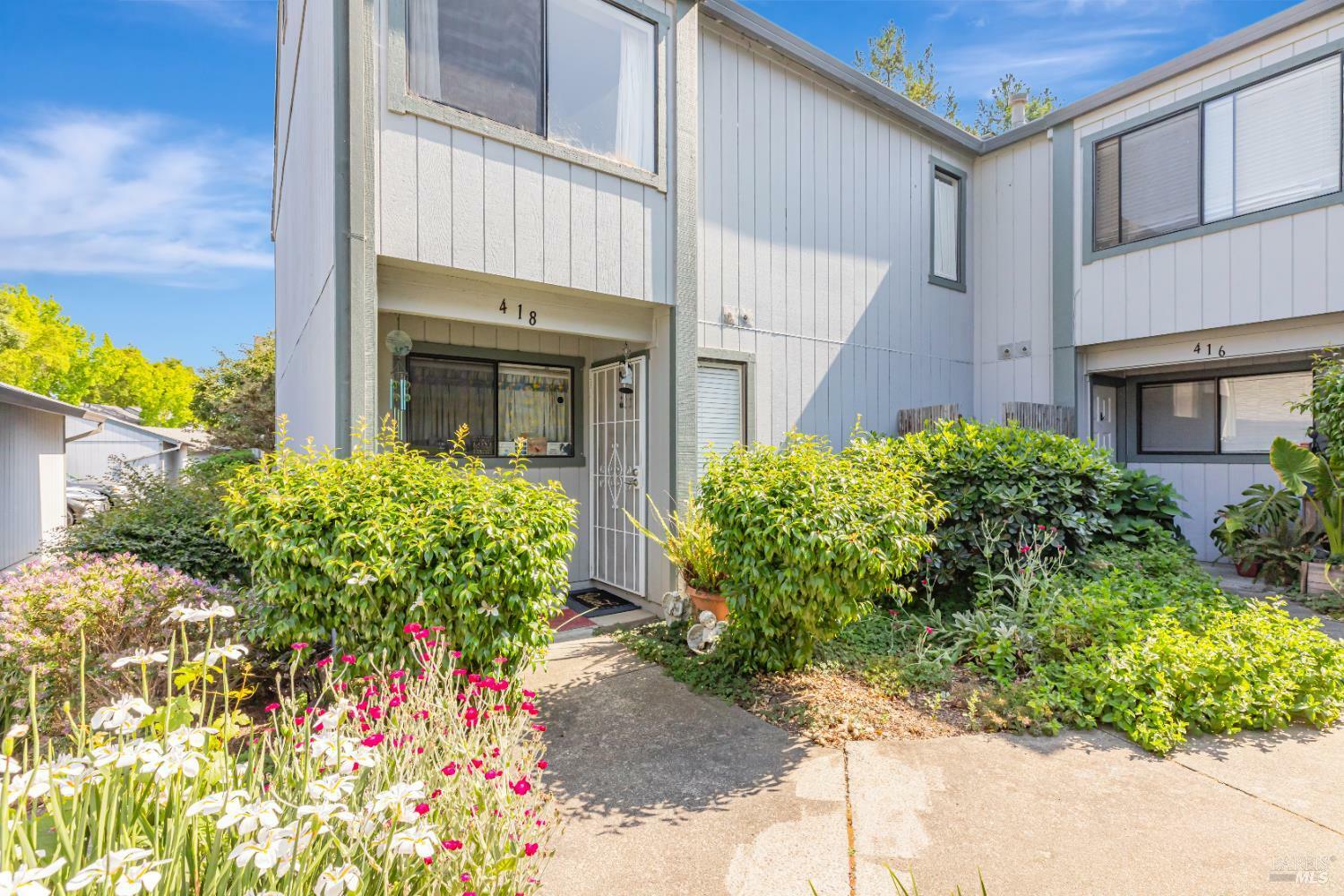 Property Photo: 418 Occidental Circle CA 95401