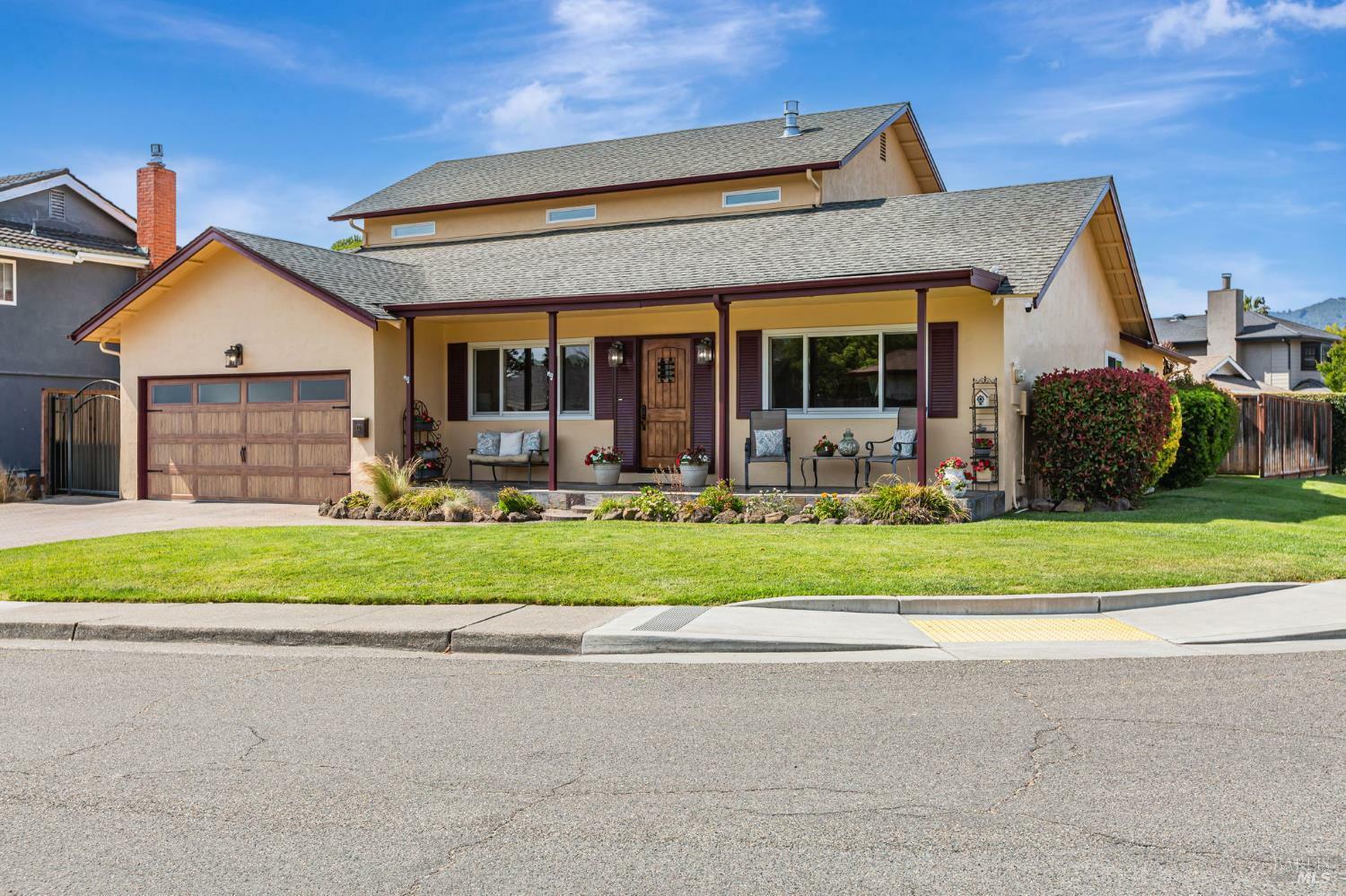 Property Photo: 10 San Aleso Court CA 94945