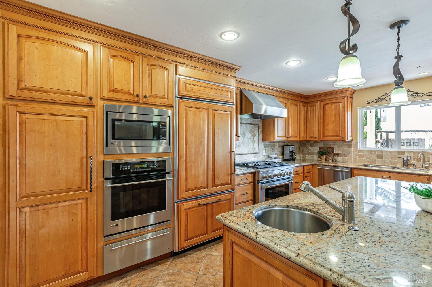 Property Photo:  10 San Aleso Court  CA 94945 